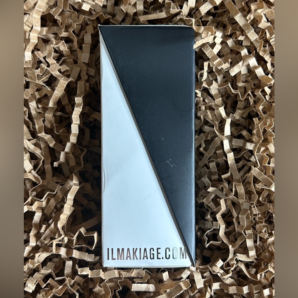 IL MAKIAGE
WOKE UP LIKE THIS Flawless Base Foundation-  #35 - Picture 8 of 16